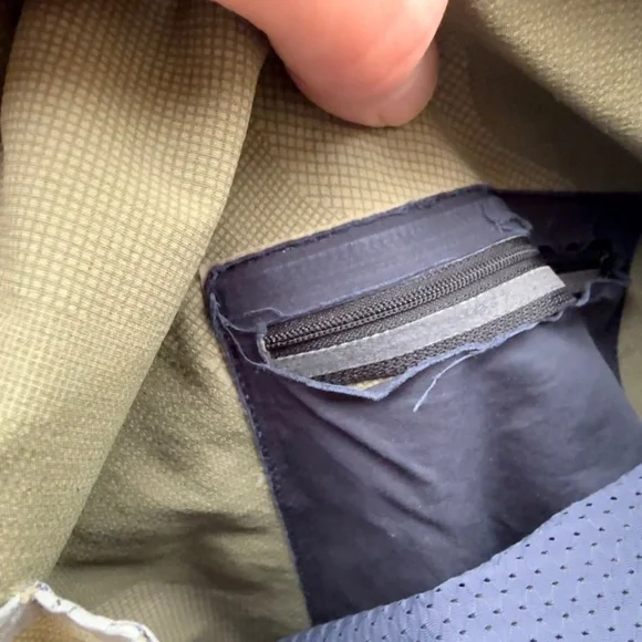 APC X Outdoor Voices Large Camo Anorak Pullover Olive Green - Picture 6 of 6